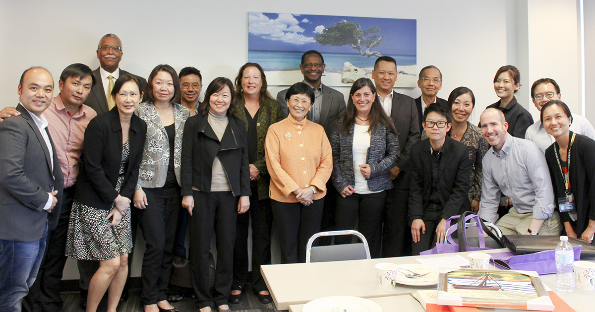 Felton Hosts AIC Delegation from Singapore. 